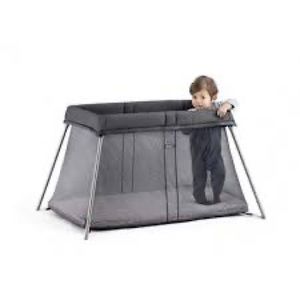 Baby Bjorn Travel Crib. EUC. Used for two trips.